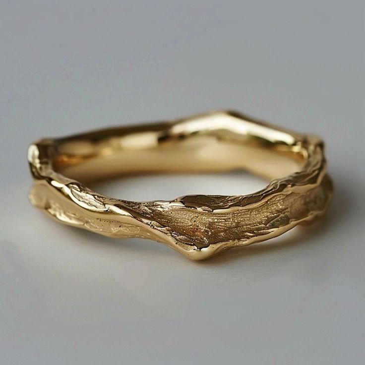 Hammered Vintage Style Gold Ring