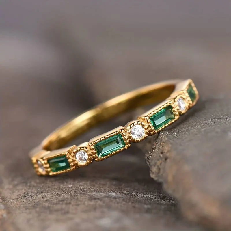 Vintage Gold Ring with Green Cubic Zirconia